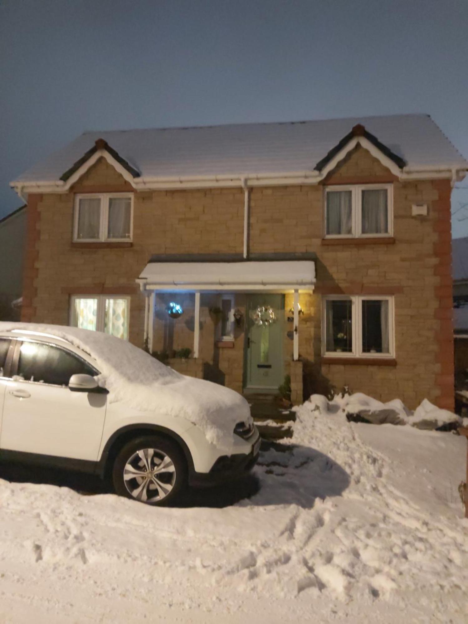 Homely Haven, Dunfermline Exterior photo